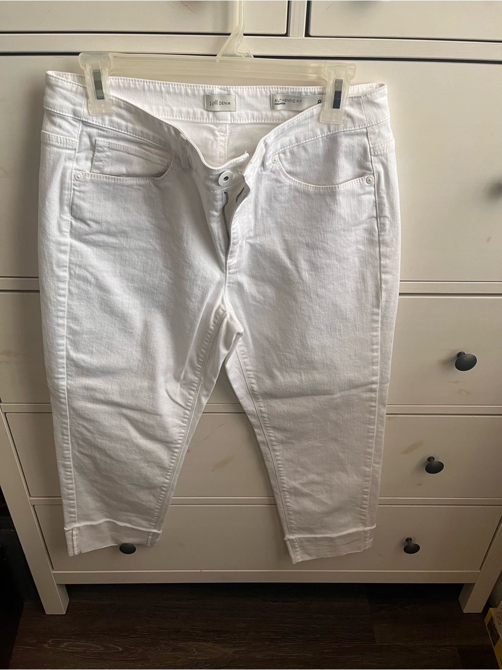 J. Jill White Cropped Slim Jeans